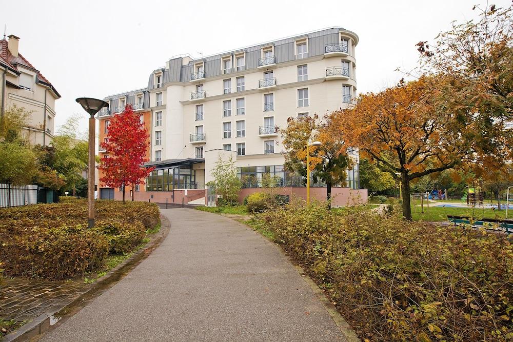 Residhome Neuilly Bords De Marne Ngoại thất bức ảnh